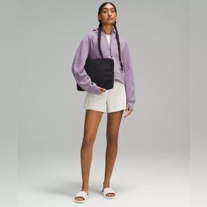 Lululemon New Crew Laptop Sleeve- Black